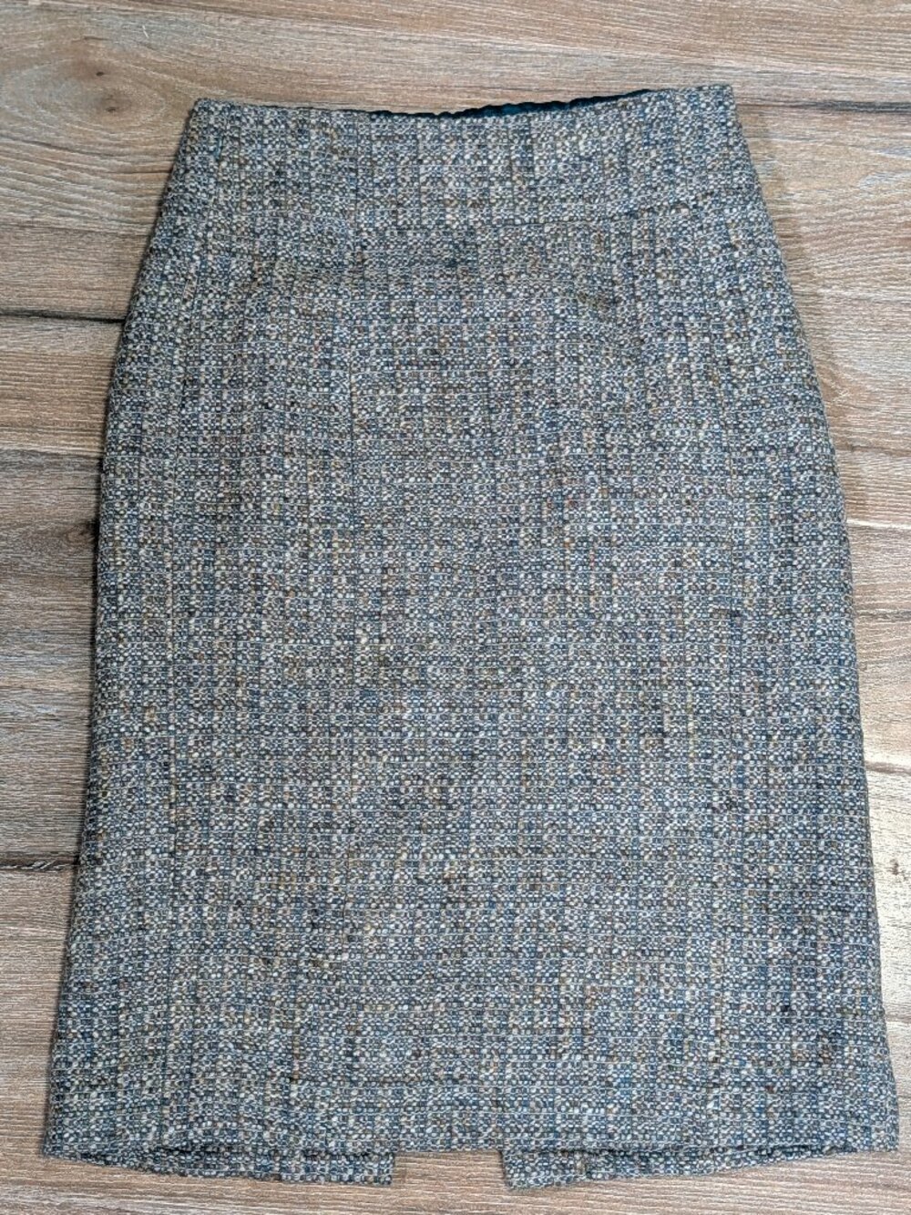 Ann Taylor Wool Tweed Pencil Skirt - size 4 - fully lined